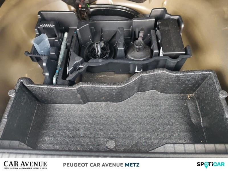 Used PEUGEOT 2008 1.2 PureTech 130ch S&S GT EAT8 2021 Noir Perla Nera (M) € 16790 in Metz