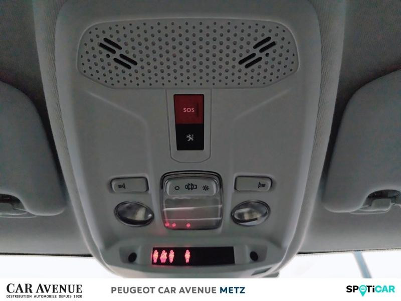 Used PEUGEOT 208 1.2 PureTech 75ch S&S Active 2021 Blanc Banquise (O) € 10790 in Metz