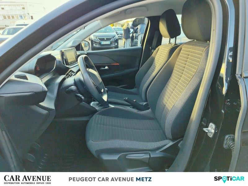 Used PEUGEOT 208 1.2 PureTech 100ch S&S Active Business 2021 Noir Perla Nera (M) € 10790 in Metz