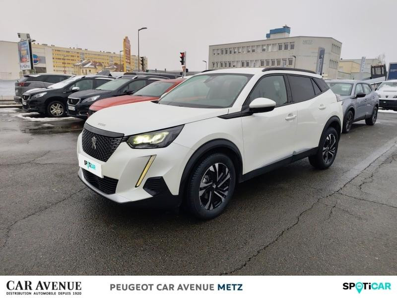 Used PEUGEOT 2008 1.2 PureTech 100ch S&S Allure 2021 Blanc banquise (O) € 15090 in Metz