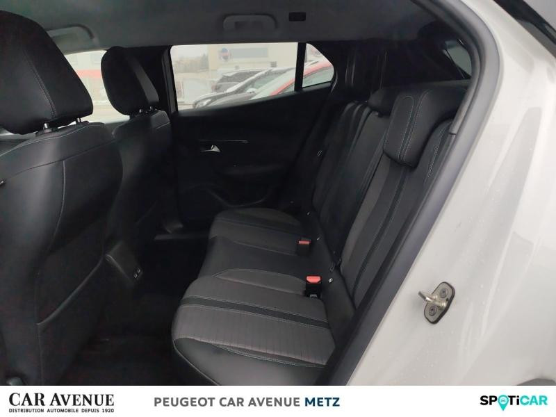 Used PEUGEOT 2008 1.2 PureTech 100ch S&S Allure 2021 Blanc banquise (O) € 15090 in Metz