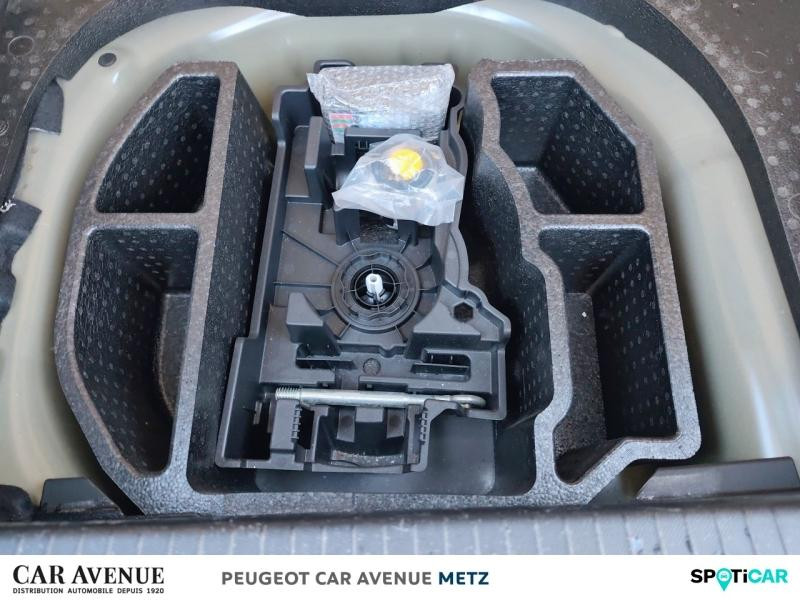 Used PEUGEOT 208 1.2 PureTech 100ch S&S Active Business 2021 Noir Perla Nera (M) € 10790 in Metz