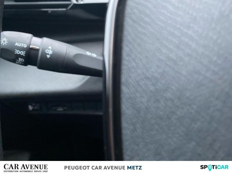 Occasion PEUGEOT 308 1.2 PureTech 130ch S&S Active Pack EAT8 2022 Vert Olivine (M) 19090 € à Metz