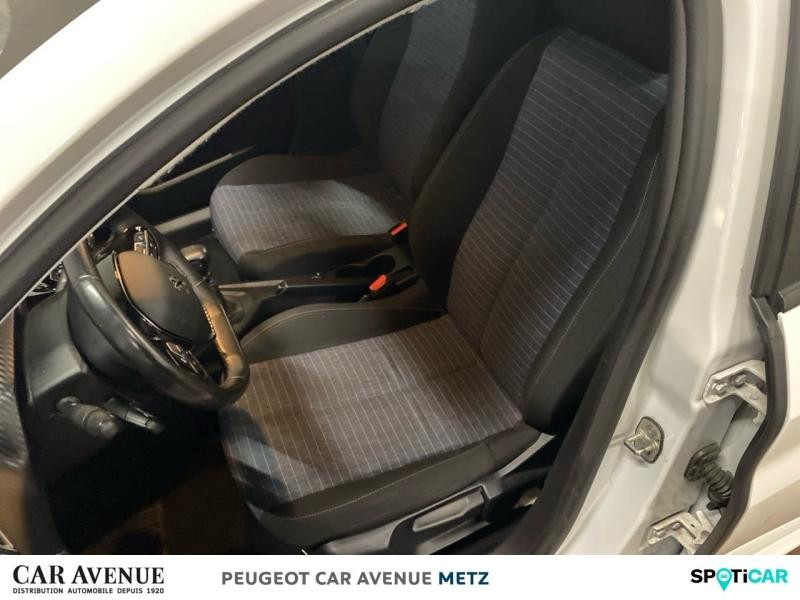 Used PEUGEOT 208 Affaire 1.5 BlueHDi 100 Premium Pack 2021 Blanc Banquise € 9790 in Metz