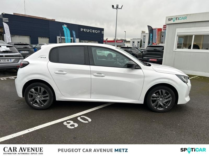 Used PEUGEOT 208 1.2 PureTech 100ch S&S Style 2022 Blanc Banquise (O) € 12790 in Metz