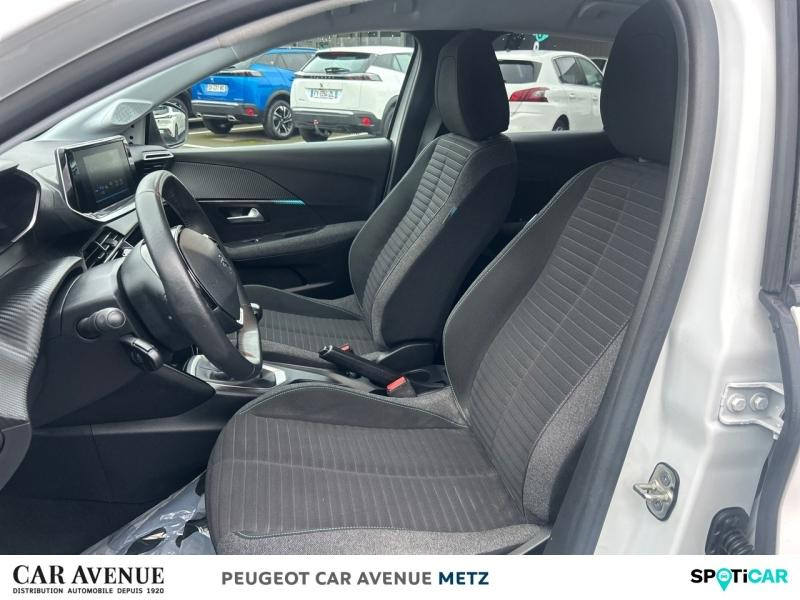 Used PEUGEOT 208 1.2 PureTech 100ch S&S Style 2022 Blanc Banquise (O) € 12790 in Metz