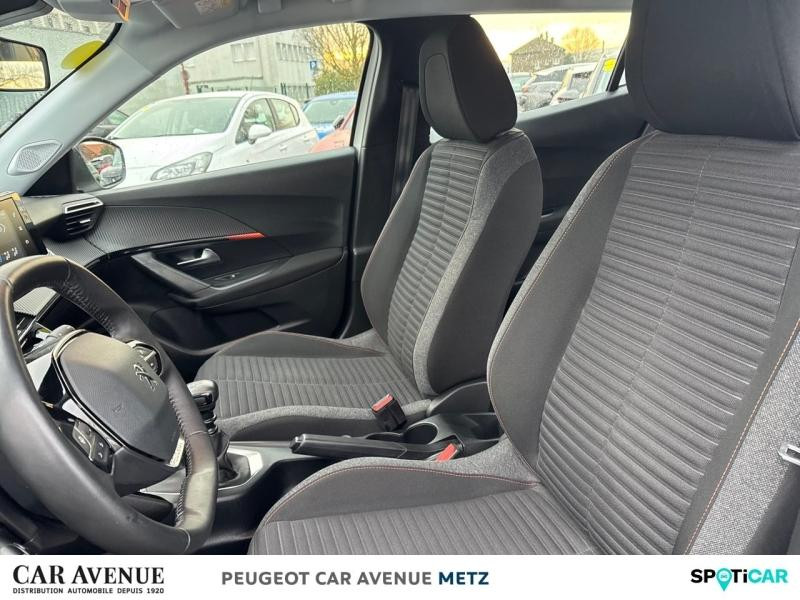 Occasion PEUGEOT 2008 1.2 PureTech 100ch S&S Active 2022 Blanc banquise (O) 15990 € à Metz