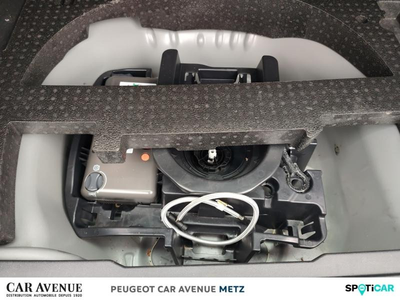 Occasion PEUGEOT 2008 1.2 PureTech 110ch Allure S&S 2018 Gris Platinium 8990 € à Metz