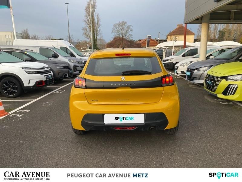 Occasion PEUGEOT 208 1.2 PureTech 75ch S&S Like 2021 Jaune 11390 € à Metz