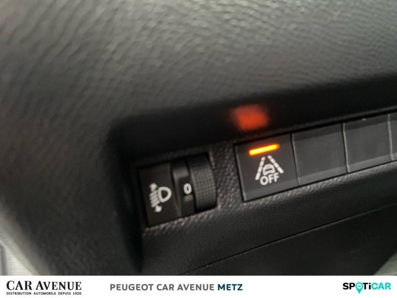 Occasion PEUGEOT 2008 1.2 PureTech 100ch S&S Allure Pack 2022 Noir Perla Nera (M) 15290 € à Metz