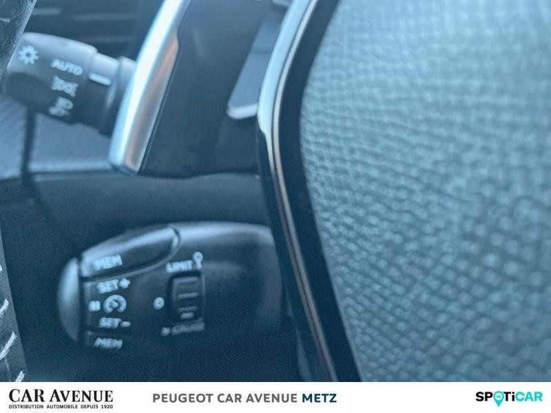 Used PEUGEOT 2008 1.2 PureTech 130ch S&S Style EAT8 2023 Orange € 16490 in Metz