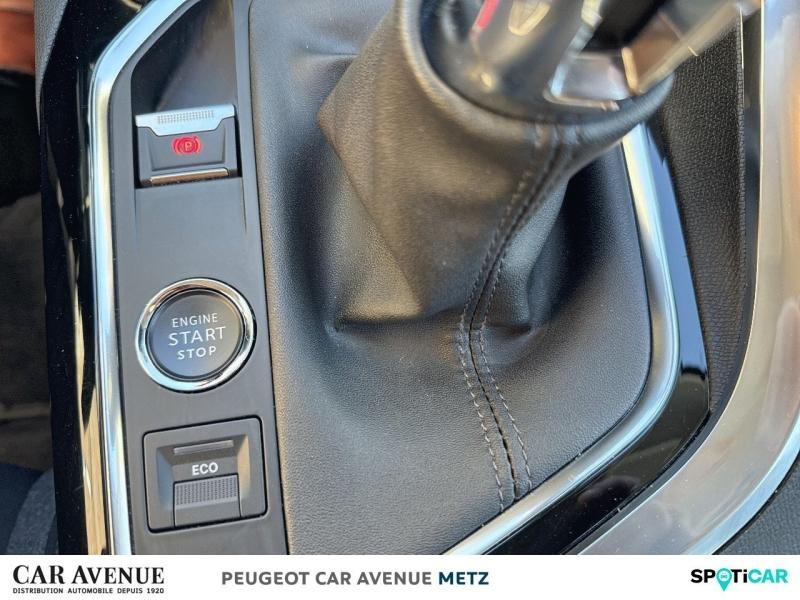 Occasion PEUGEOT 5008 1.2 PureTech 130ch S&S Active Pack 2022 Gris Artense (M) 20490 € à Metz