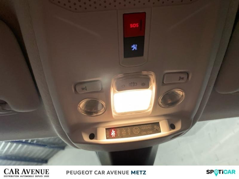 Used PEUGEOT 208 Affaire 1.5 BlueHDi 100 Premium Pack 2021 Blanc Banquise € 9790 in Metz
