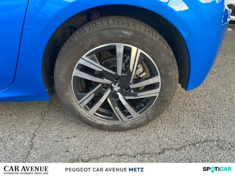 Occasion PEUGEOT 208 1.2 PureTech 100ch S&S Allure EAT8 2022 Bleu Vertigo (V) 14990 € à Metz