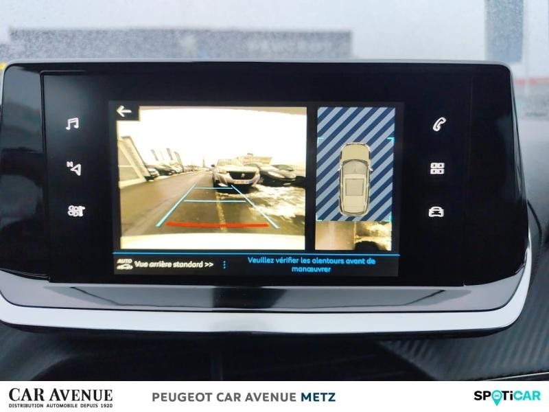 Used PEUGEOT 2008 1.2 PureTech 100ch S&S Allure 2021 Blanc banquise (O) € 15090 in Metz