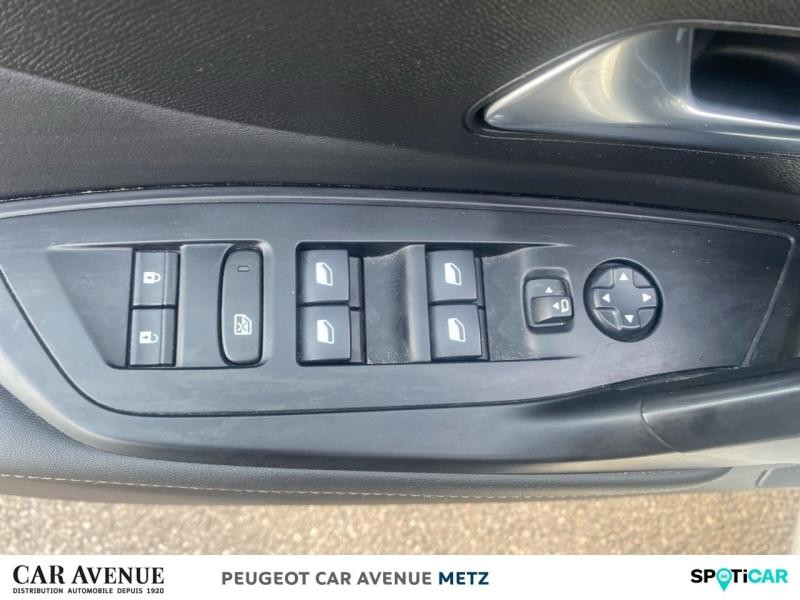 Used PEUGEOT 308 1.5 BlueHDi 130ch S&S Allure Pack 2022 Blanc Banquise (O) € 15490 in Metz