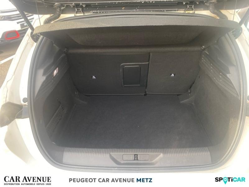 Used PEUGEOT 308 1.5 BlueHDi 130ch S&S Allure Pack 2022 Blanc Banquise (O) € 15490 in Metz