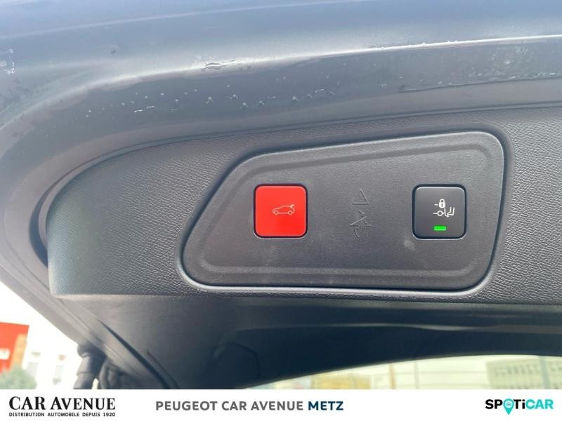 Occasion PEUGEOT 3008 HYBRID 225ch GT Pack e-EAT8 2022 Gris Platinium (M) 25290 € à Metz