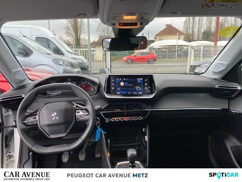 Occasion PEUGEOT 208 1.2 PureTech 100ch S&S Active Pack 2022 Blanc Banquise (O) 14900 € à Metz