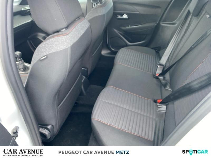 Occasion PEUGEOT 208 1.2 PureTech 100ch S&S Active Pack 2022 Blanc Banquise (O) 14900 € à Metz
