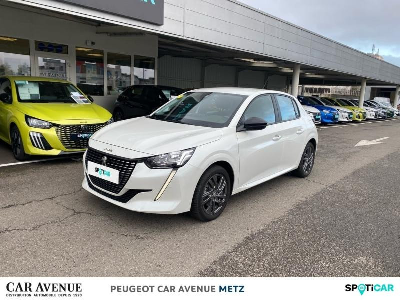 Occasion PEUGEOT 208 1.2 PureTech 100ch S&S Active Pack 2022 Blanc Banquise (O) 14900 € à Metz