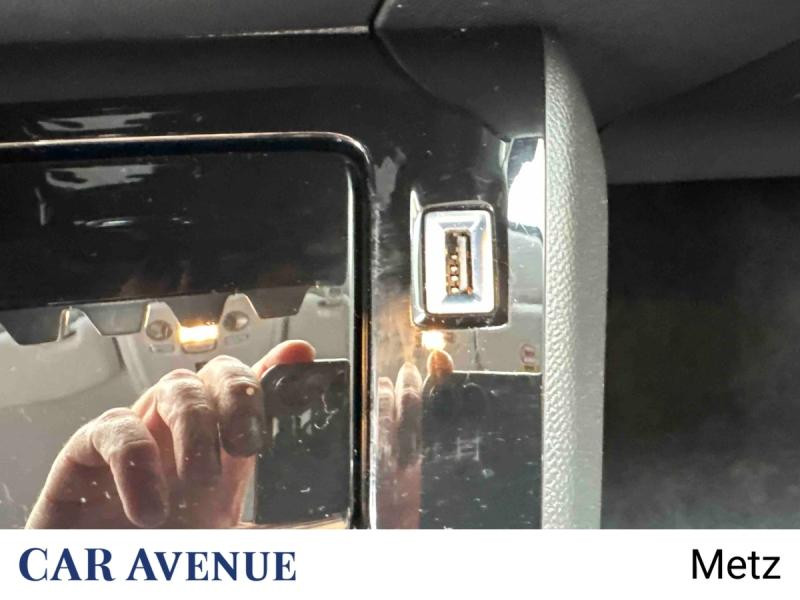 Used PEUGEOT 208 e-208 136ch Allure 2021 Blanc nacré € 15390 in Metz