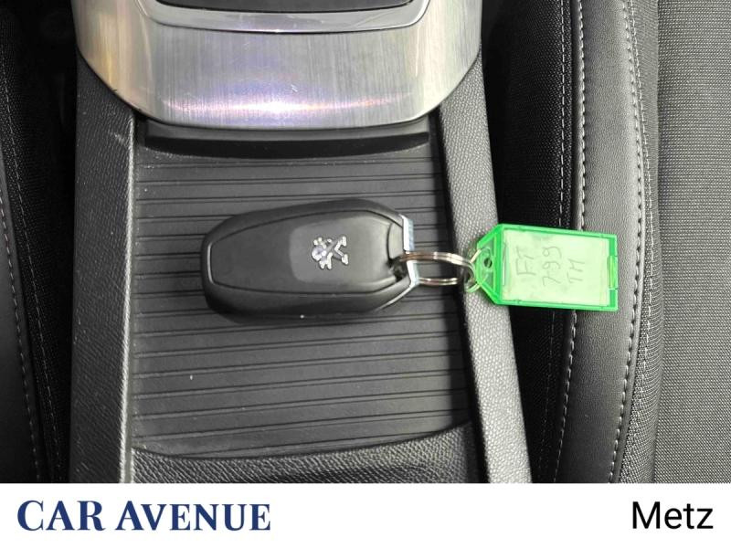 Used PEUGEOT 308 1.2 PureTech 130ch S&S Allure Pack EAT8 2020 Bleu Vertigo € 12490 in Metz