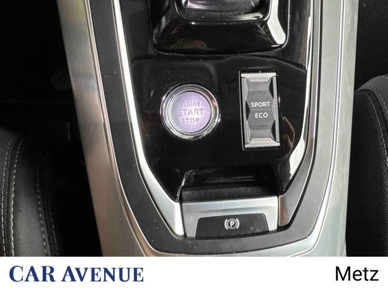 Used PEUGEOT 308 1.2 PureTech 130ch S&S Allure Pack EAT8 2020 Bleu Vertigo € 12490 in Metz