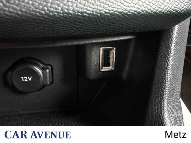 Used PEUGEOT 308 1.2 PureTech 130ch S&S Allure Pack EAT8 2020 Bleu Vertigo € 12490 in Metz