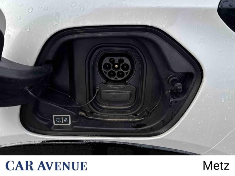 Used PEUGEOT 208 e-208 136ch Allure 2021 Blanc nacré € 15390 in Metz