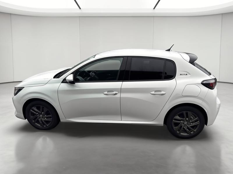 Used PEUGEOT 208 1.2 PureTech 100ch S&S Style 2021 Blanc Banquise (O) € 12990 in Metz