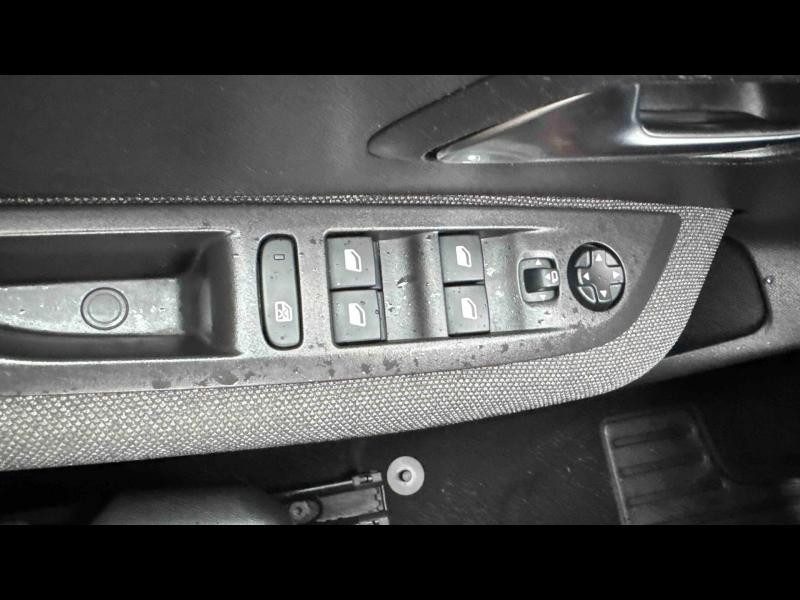 Used PEUGEOT 208 1.2 PureTech 100ch S&S Style 2021 Blanc Banquise (O) € 12990 in Metz