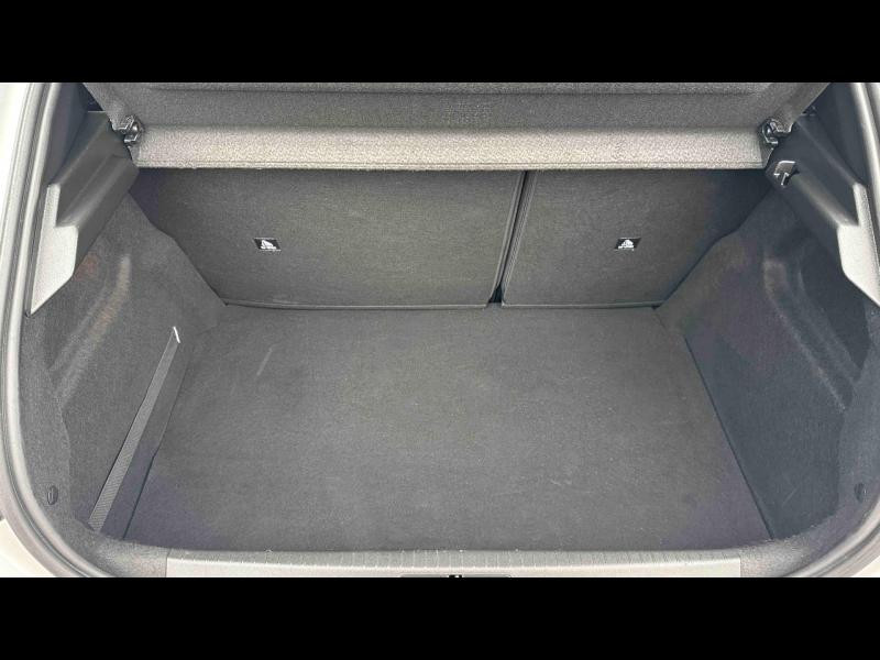 Used PEUGEOT 208 1.2 PureTech 100ch S&S Style 2021 Blanc Banquise (O) € 12990 in Metz