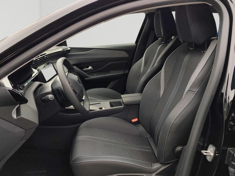 Used PEUGEOT 308 1.2 Hybrid 145ch Allure e-DCS6 2025 Noir Perla Nera (M) € 29590 in Metz