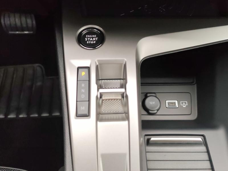 Used PEUGEOT 308 1.2 Hybrid 145ch Allure e-DCS6 2025 Noir Perla Nera (M) € 29590 in Metz