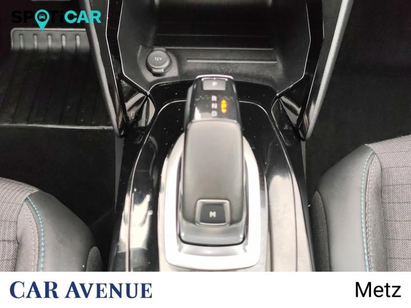 Used PEUGEOT 2008 1.2 PureTech 130ch S&S Allure Pack EAT8 2021 Blanc banquise (O) € 17690 in Metz