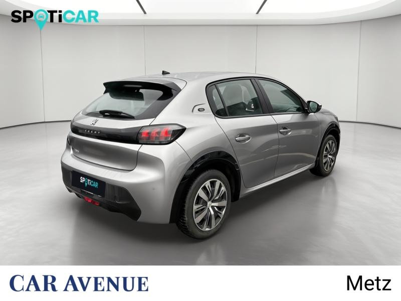 Used PEUGEOT 208 e-208 136ch Active Business 2020 Gris Artense € 13590 in Metz