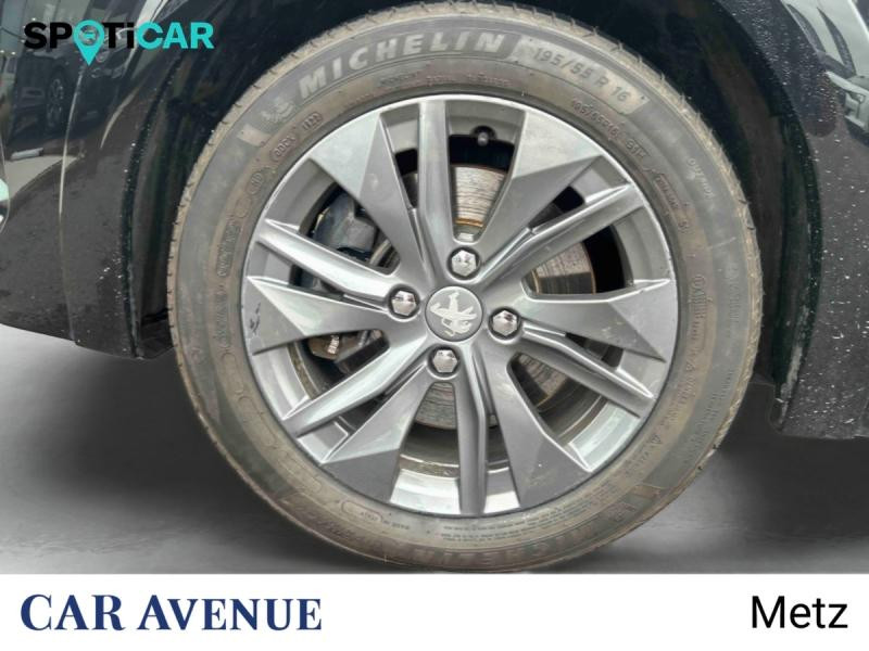 Used PEUGEOT 208 e-208 136ch Active Pack 2022 Noir Perla Nera (M) € 15490 in Metz