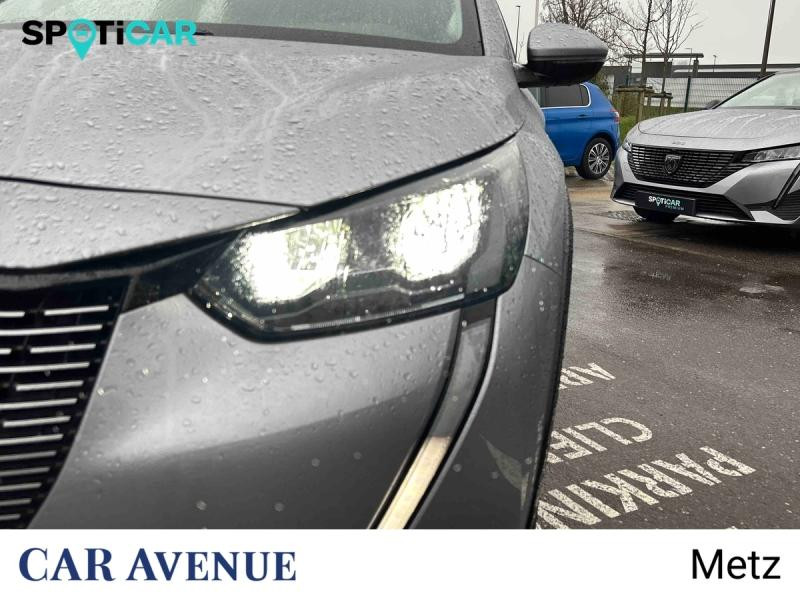 Used PEUGEOT 208 e-208 136ch Active Business 2020 Gris Artense € 13590 in Metz
