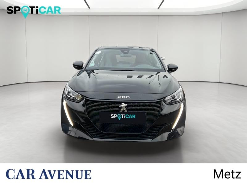 Used PEUGEOT 208 e-208 136ch Active Pack 2022 Noir Perla Nera (M) € 15490 in Metz