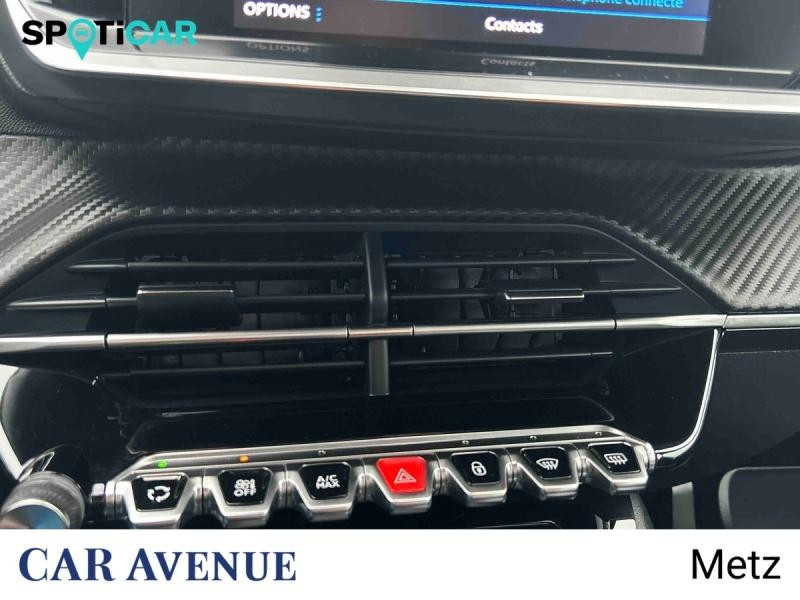 Used PEUGEOT 208 1.2 PureTech 100ch S&S Allure 2023 Blanc Banquise (O) € 13790 in Metz