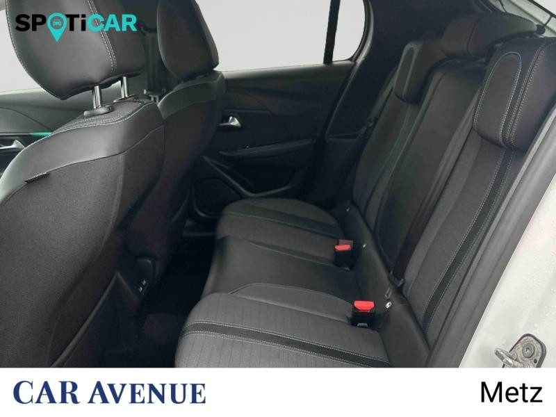 Used PEUGEOT 208 1.2 PureTech 100ch S&S Allure 2023 Blanc Banquise (O) € 13790 in Metz