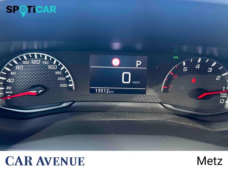 Used PEUGEOT 2008 1.2 PureTech 130ch S&S Style EAT8 2021 Gris Artense (M) € 17590 in Metz