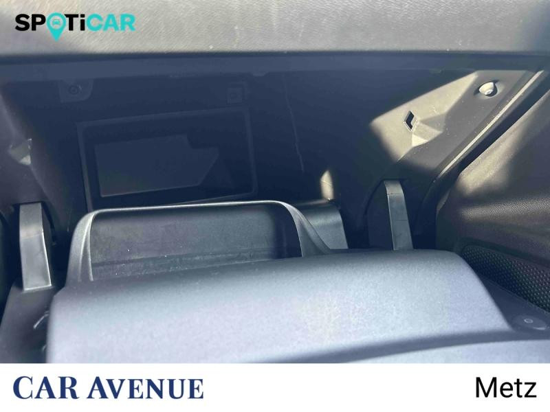 Used PEUGEOT 2008 1.2 PureTech 130ch S&S Style EAT8 2021 Gris Artense (M) € 17590 in Metz