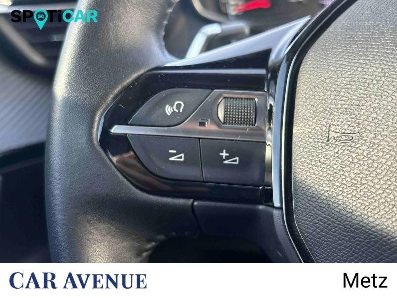 Used PEUGEOT 2008 1.2 PureTech 130ch S&S Style EAT8 2021 Gris Artense (M) € 17590 in Metz