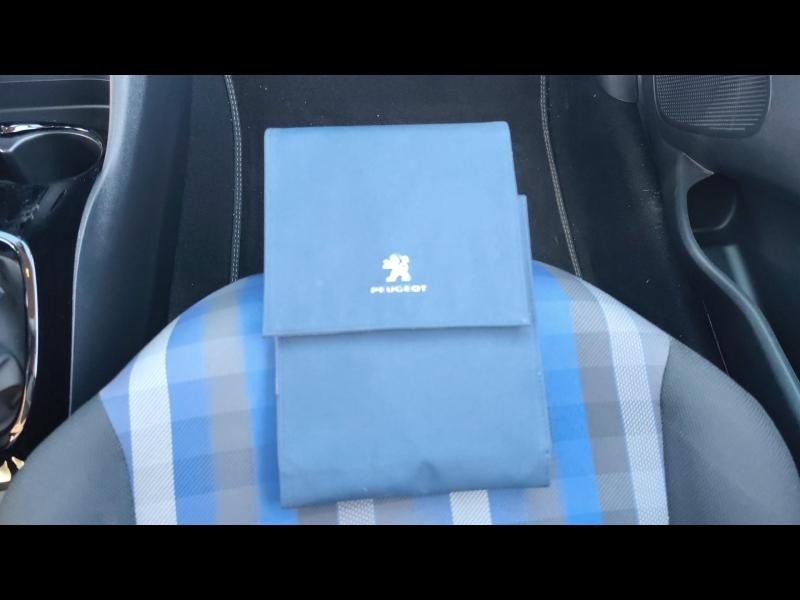 Used PEUGEOT 108 VTi 72 Collection S&S 4cv 5p 2021 Bleu Calvi (M) € 10990 in Metz