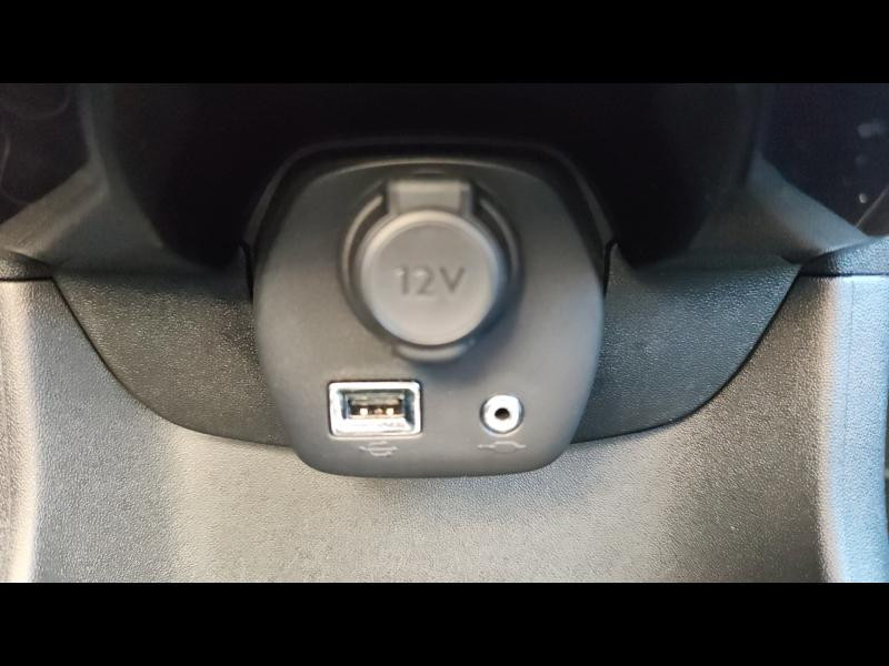 Used PEUGEOT 108 VTi 72 Collection S&S 4cv 5p 2021 Bleu Calvi (M) € 10990 in Metz