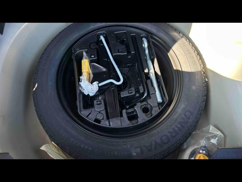 Occasion PEUGEOT 208 1.2 PureTech 100ch S&S Allure 2024 Gris Selenium (M) 22490 € à Metz