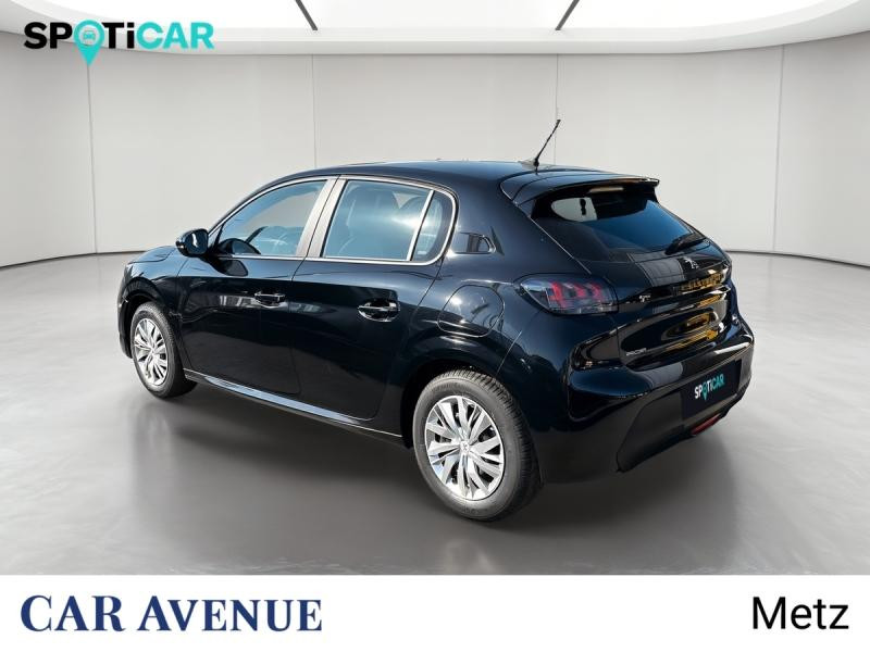 Used PEUGEOT 208 1.5 BlueHDi 100ch S&S Active Pack 2023 Noir Perla Nera (M) € 14910 in Metz