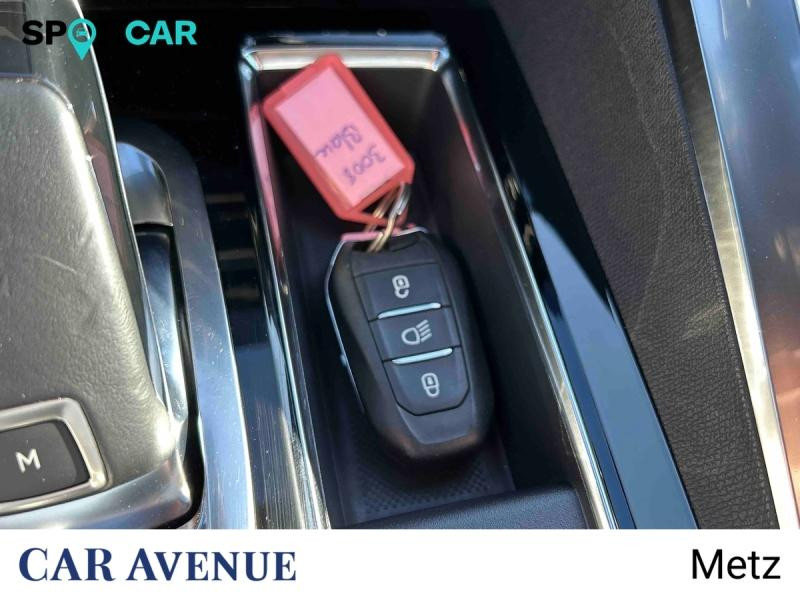 Used PEUGEOT 3008 1.5 BlueHDi 130ch S&S Allure Pack EAT8 2022 Blanc Nacré (N) € 22090 in Metz